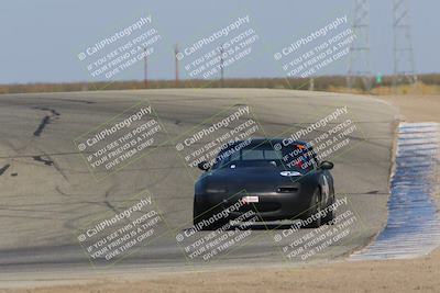 media/Oct-29-2022-CalClub SCCA (Sat) [[e05833b2e9]]/Race Group 3/Qualifying (Outside Grapevine)/